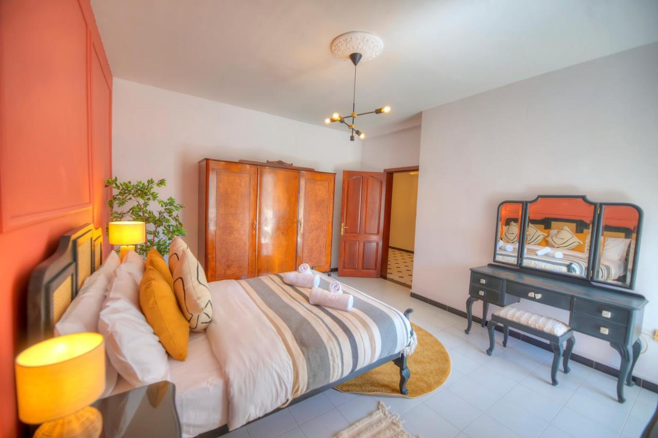 Beautifully Furnished Seafront 4 Bedrooms Goslm-4 سليمة المظهر الخارجي الصورة