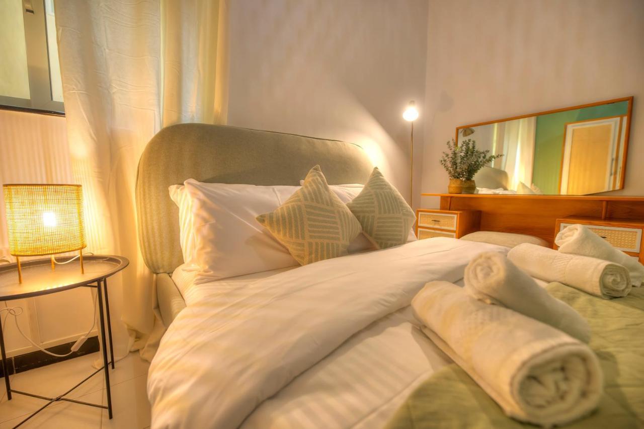 Beautifully Furnished Seafront 4 Bedrooms Goslm-4 سليمة المظهر الخارجي الصورة