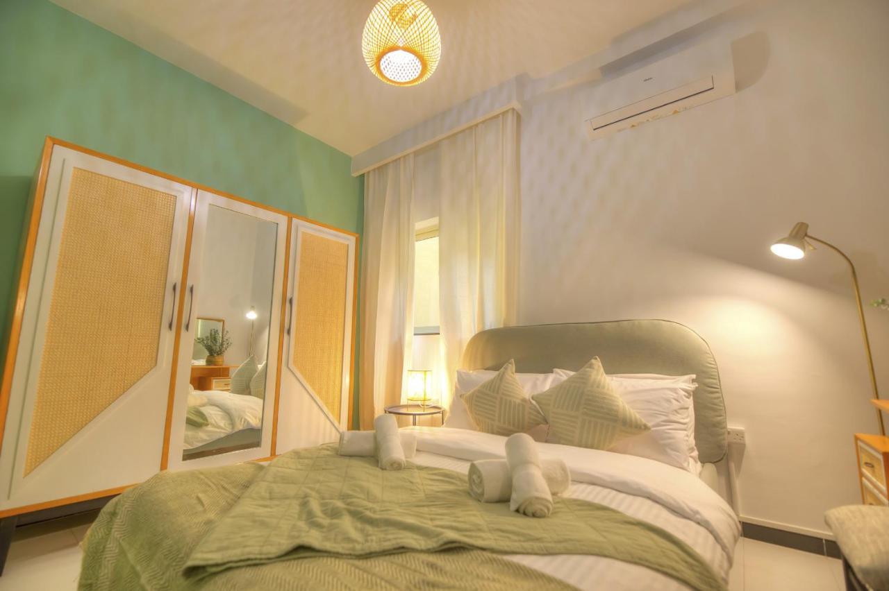 Beautifully Furnished Seafront 4 Bedrooms Goslm-4 سليمة المظهر الخارجي الصورة